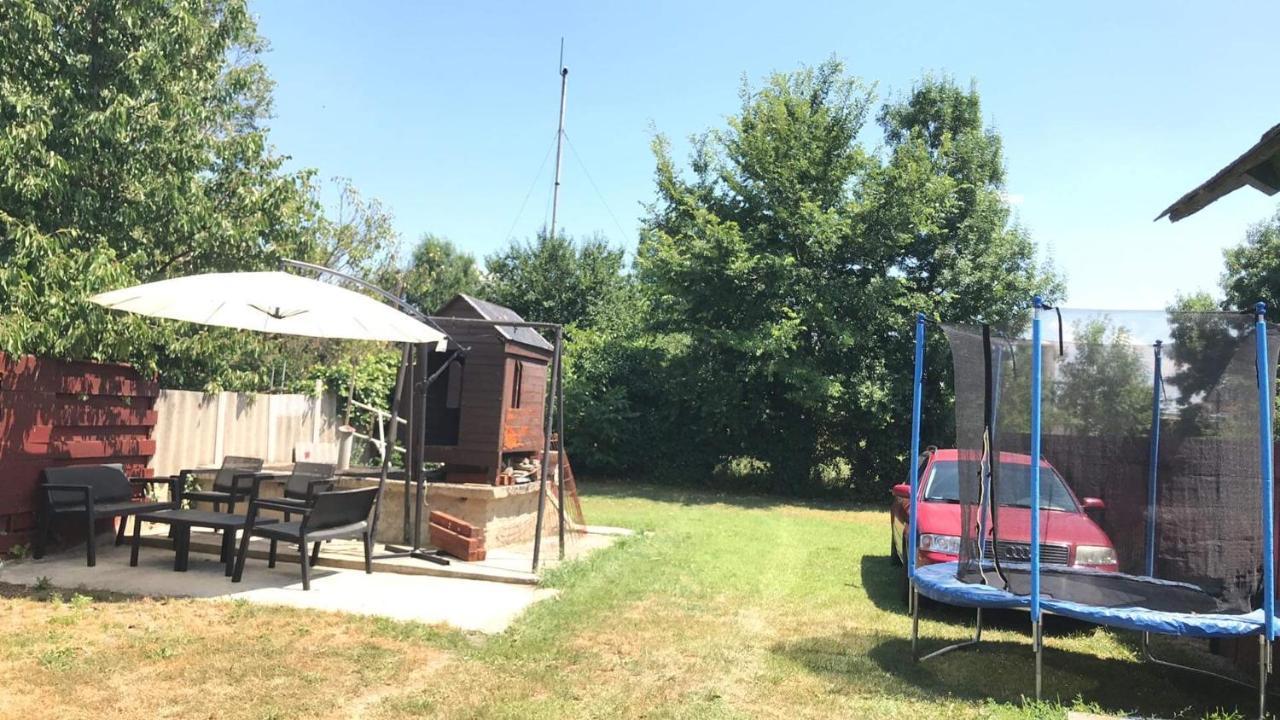 Summer Apartman Hajduszoboszlo Luaran gambar